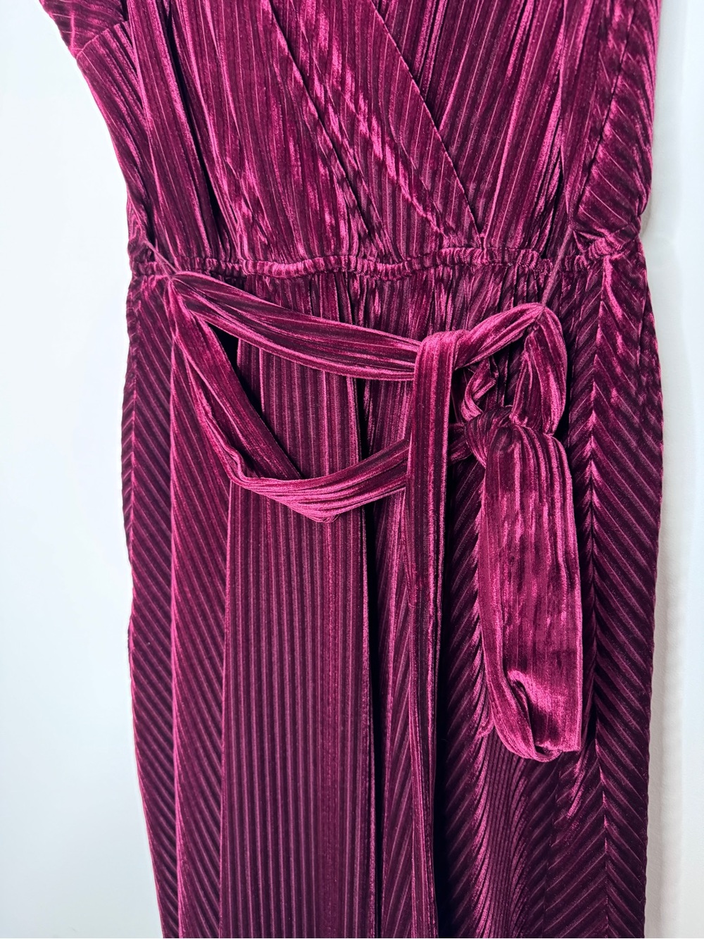 ModCloth Ribbed Velvet Wrap Midi Dress 1X - Picture 6 of 7